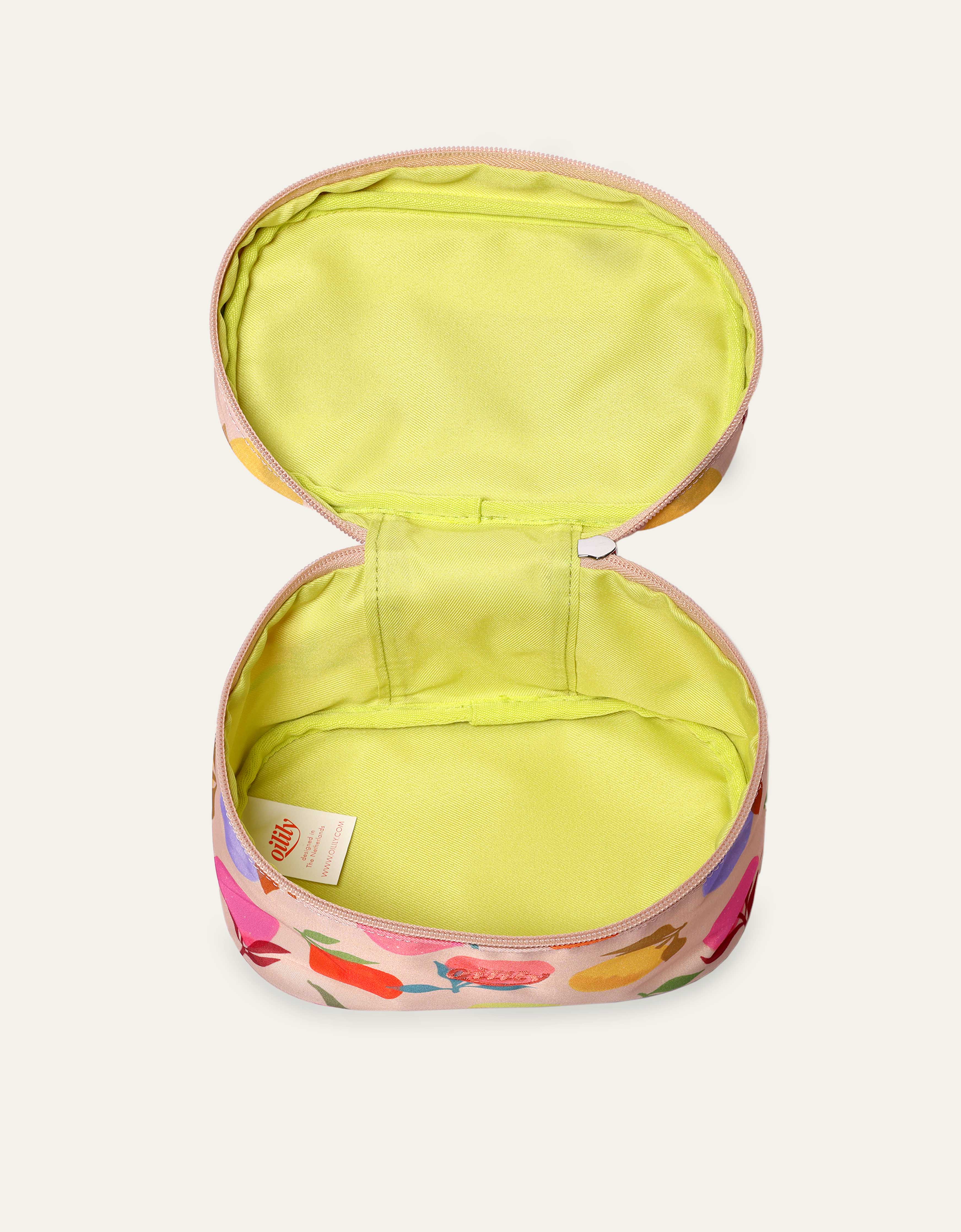 Cila Beauty Case - Image 3