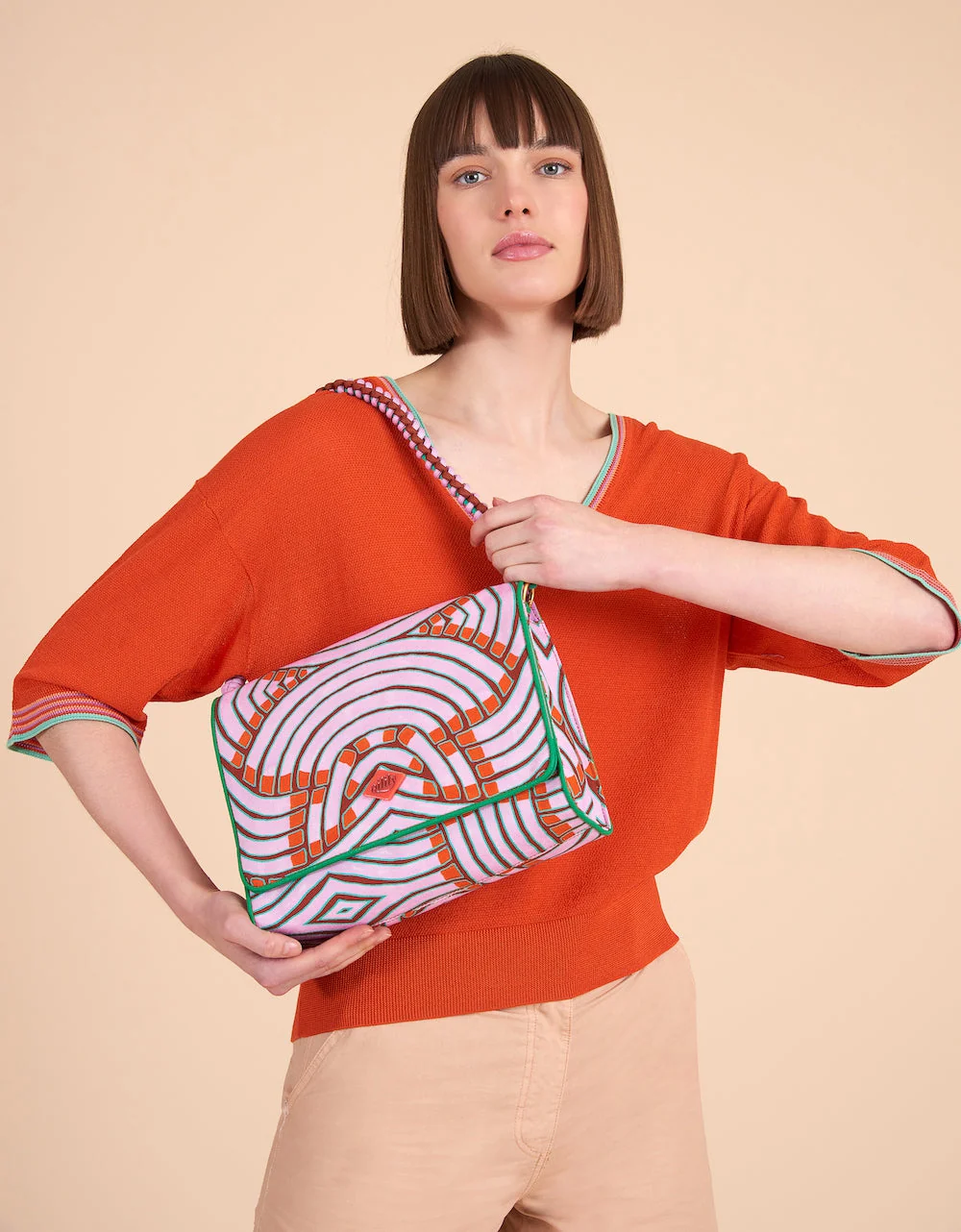 Fee Cross Body - Image 2