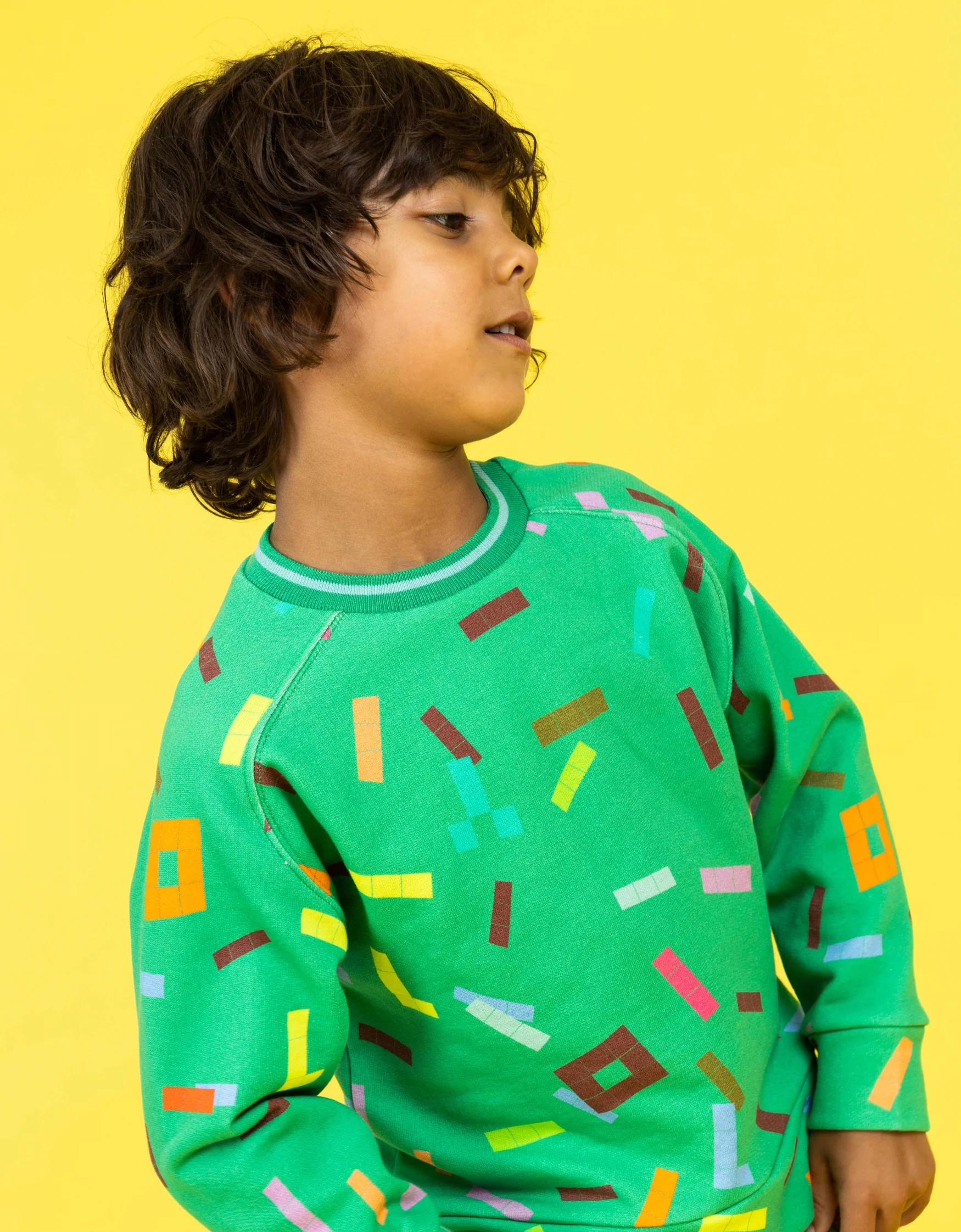 Hoores Sweater - Image 3