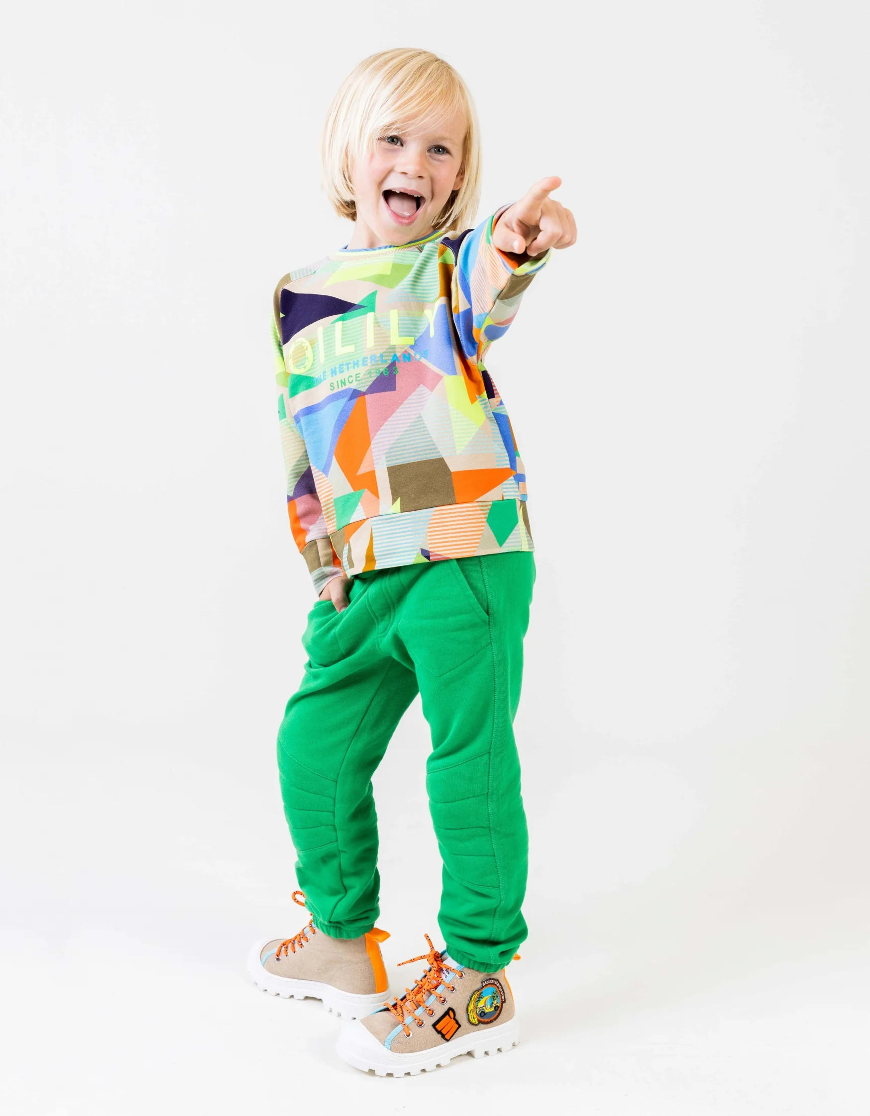 Hoores Sweater - Image 3